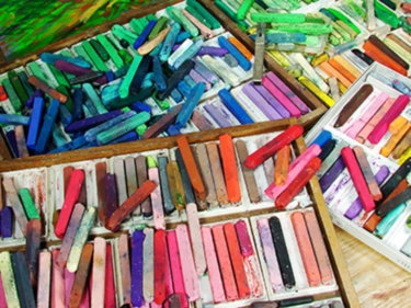 http://holbeinartistmaterials.com/wp-content/uploads/2020/08/Pastels_products_btn.jpg